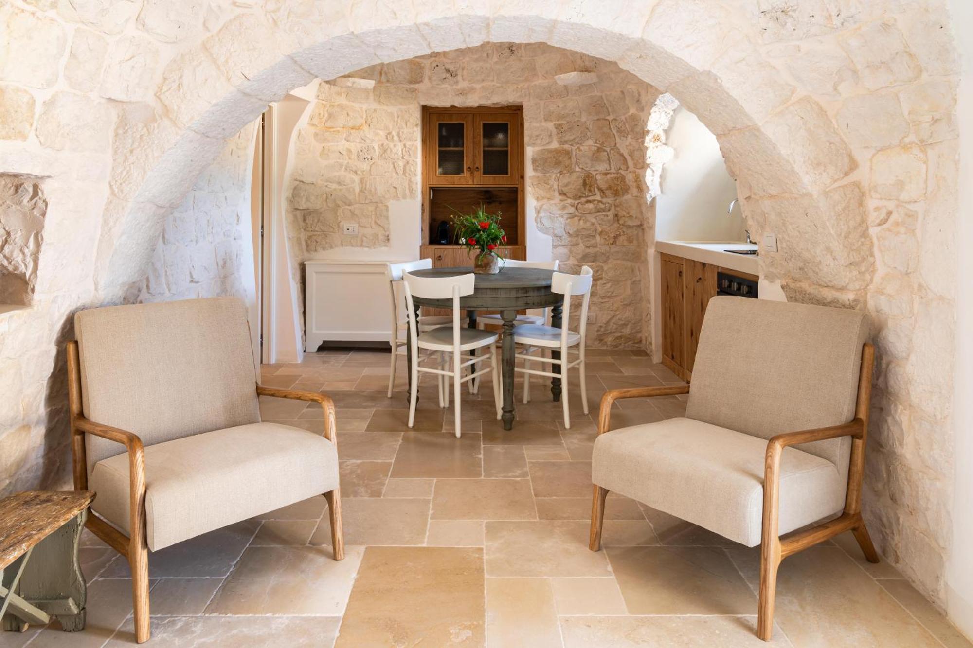 Trullo Jale - Boutique Apartments Ostuni Eksteriør billede