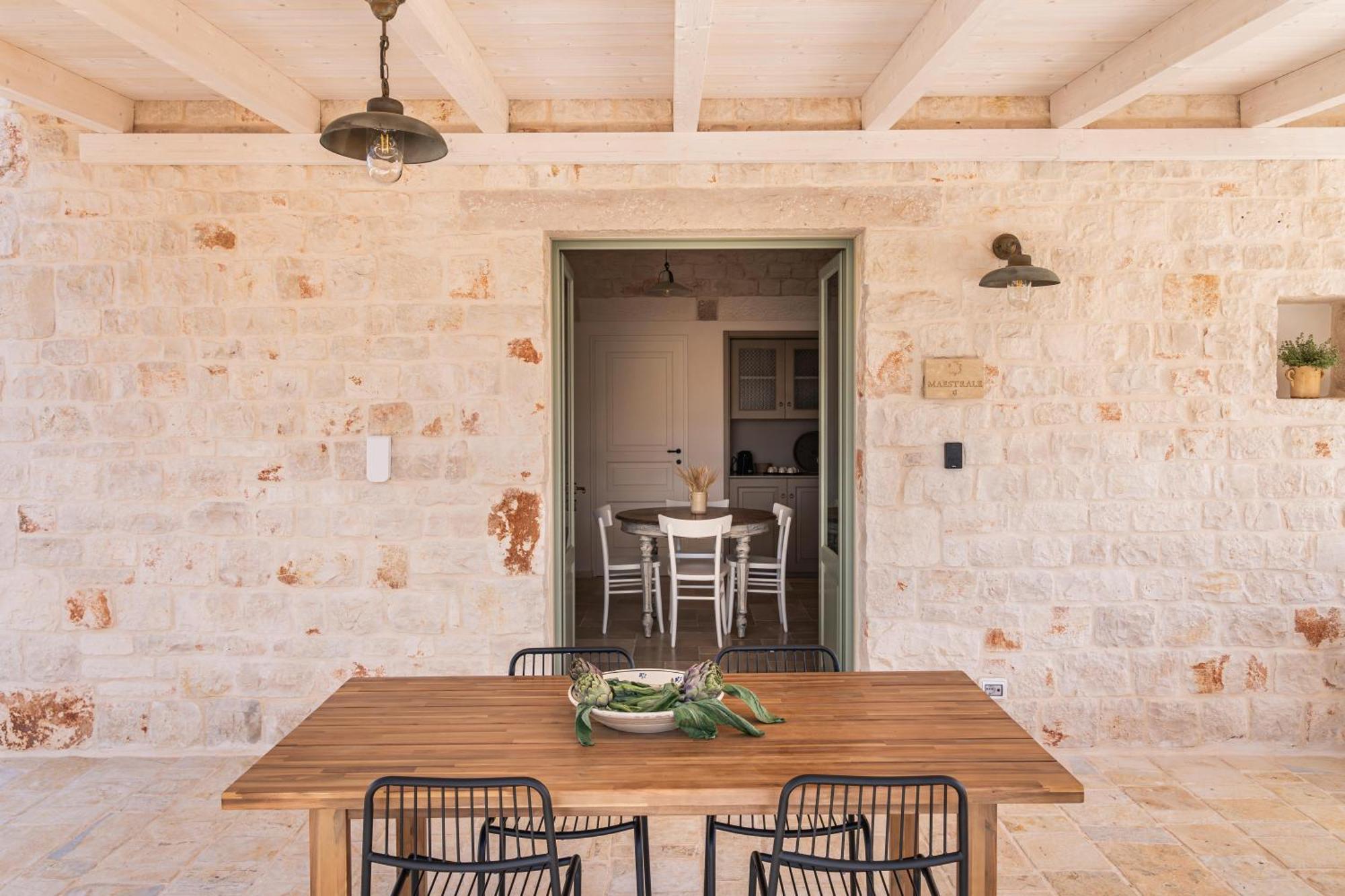 Trullo Jale - Boutique Apartments Ostuni Eksteriør billede