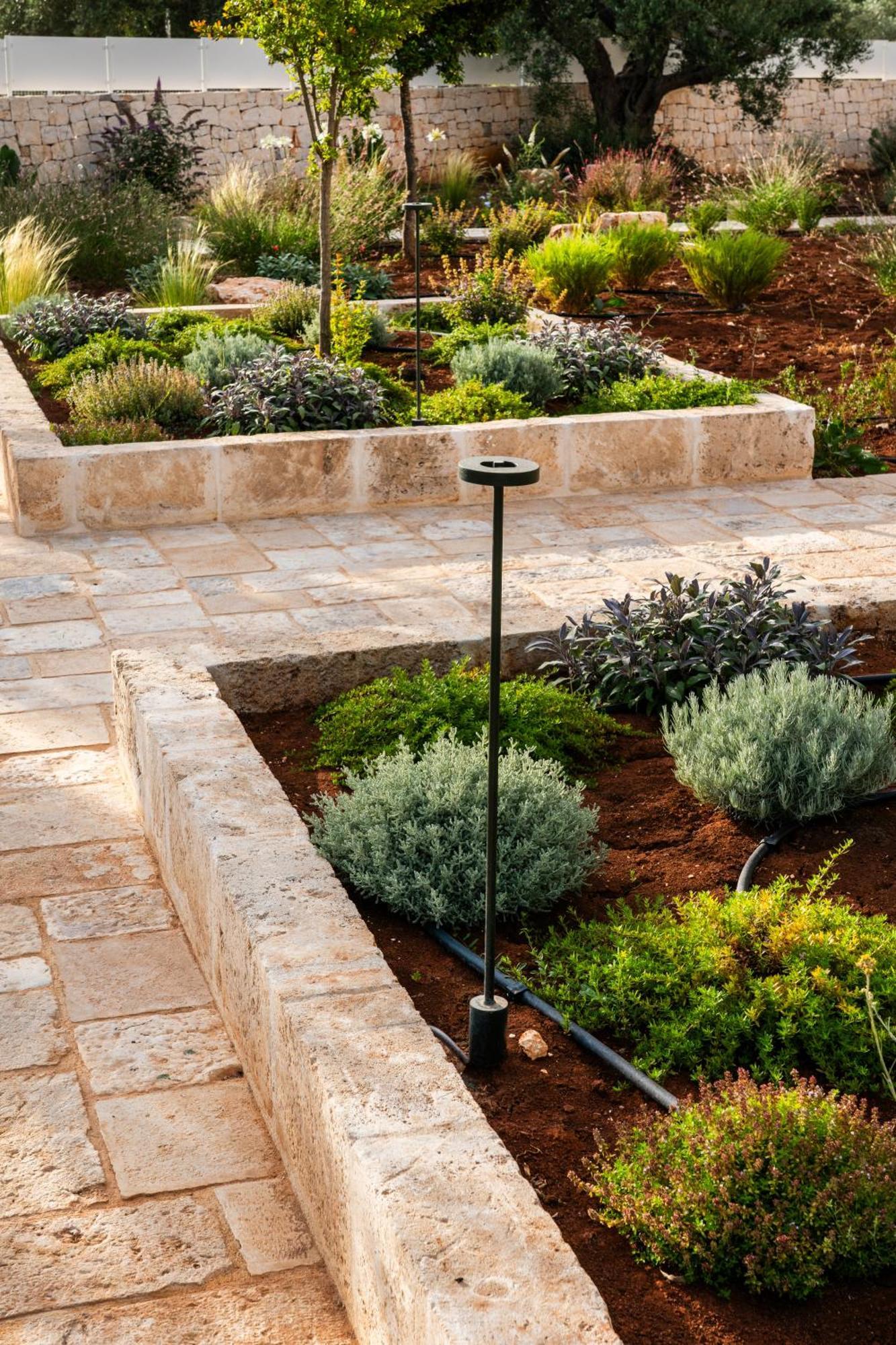 Trullo Jale - Boutique Apartments Ostuni Eksteriør billede